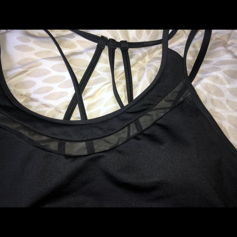 Victoria’s Secret black sports bra - Picture 3 of 4